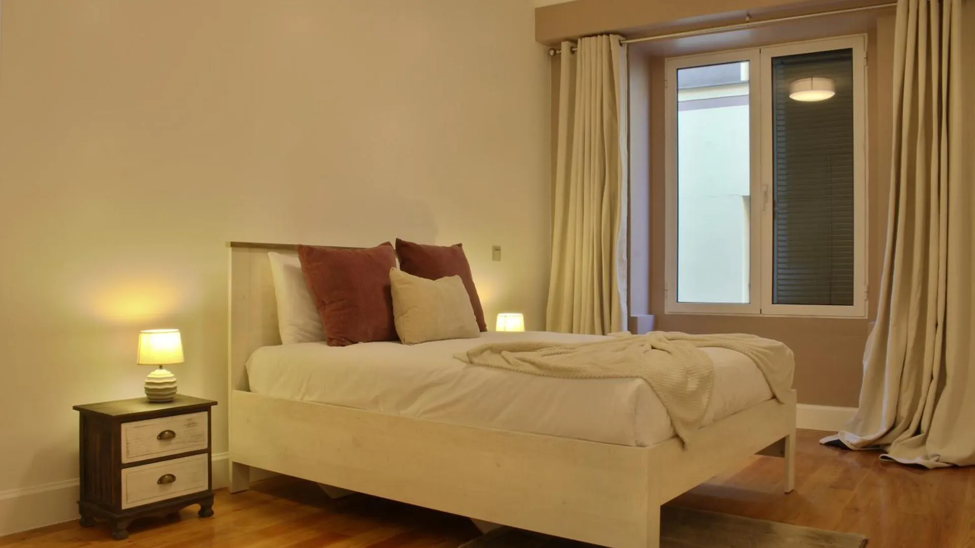 Like Home III - Apartamento Com 2 Quartos, Ideal Para Familias E Amigos Funchal  0*, Funchal (Madeira) Portugal